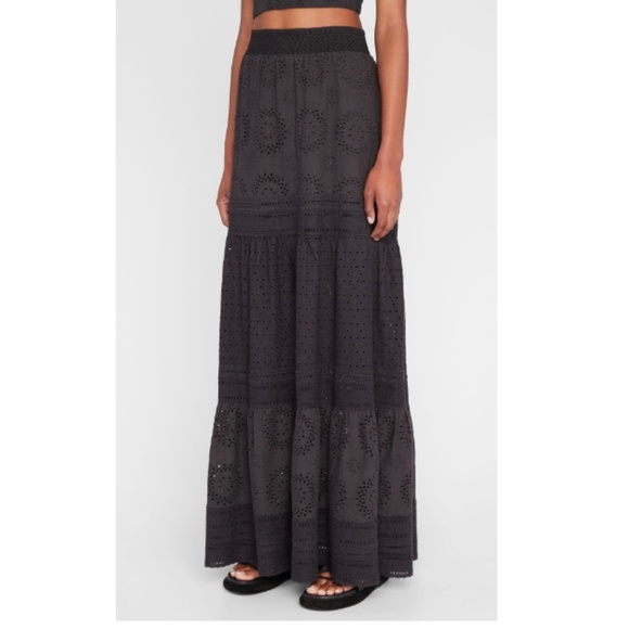 Alice+Olivia Reise Linen Eyelet Tiered Maxi Skirt in Black sz 6 NWT